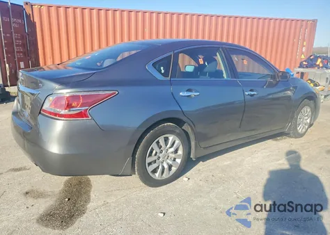 2015 Nissan Altima 2.5 from USA, damaged, VIN 1N4AL3AP2FC264181